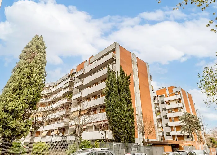 Modern 2 Bedroom Cinecitta Rom